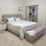 Urban Stay Luxury 2Br Apartment In Mohandesin Giza Near Zamalek