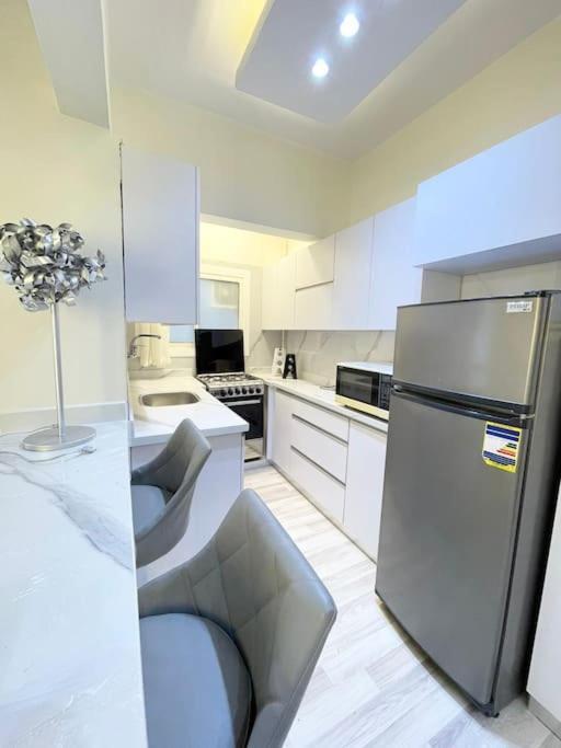 Urban Luxury 2br In Mohandesin Giza Near Zamalek